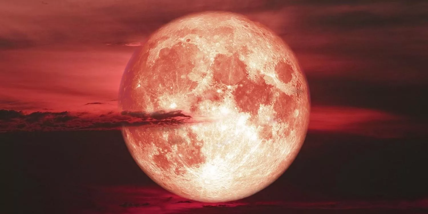 Что такое клубничная луна?  