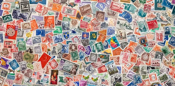 Самая большая почтовая марка в мире 